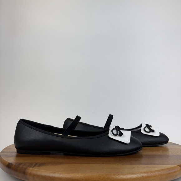 New Womens Reaction Kenneth Cole Myra Black Faux Leather Ballet Flats Size 9.5 M - Picture 1 of 8